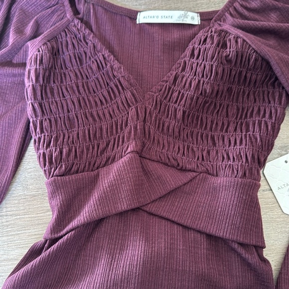 NWT Dark Plum Top - Picture 4 of 5